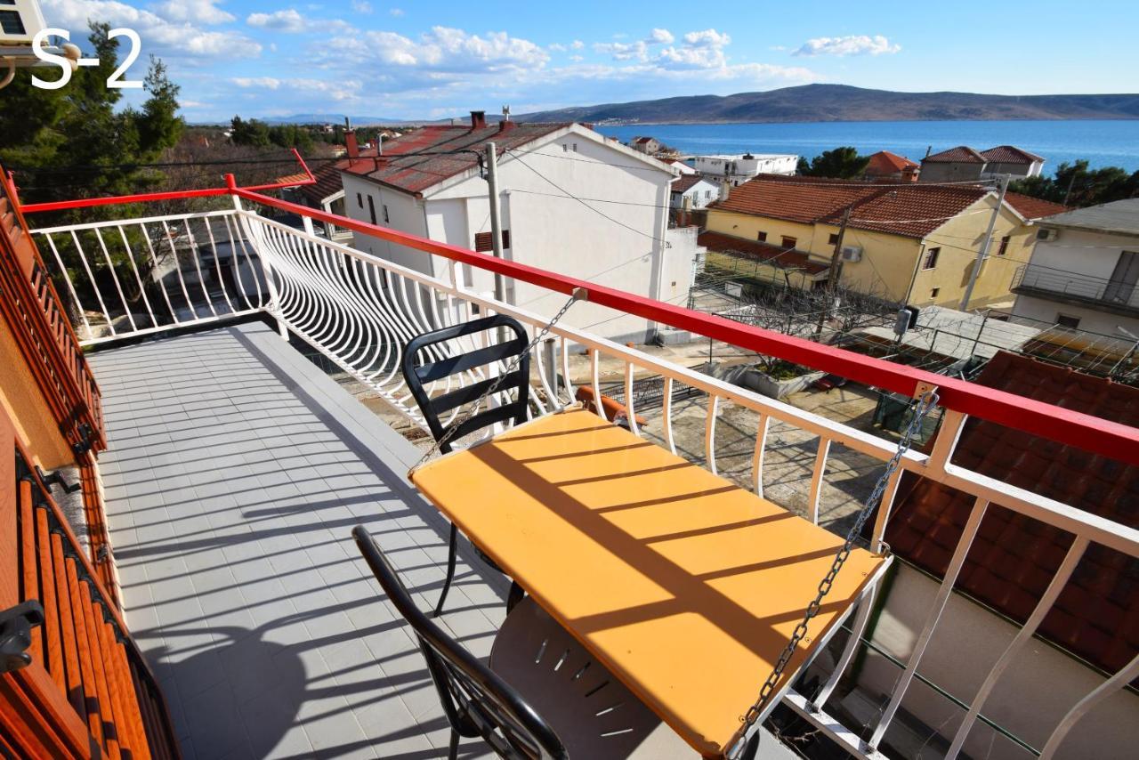 Apartments Mira Starigrad Paklenica Exterior foto